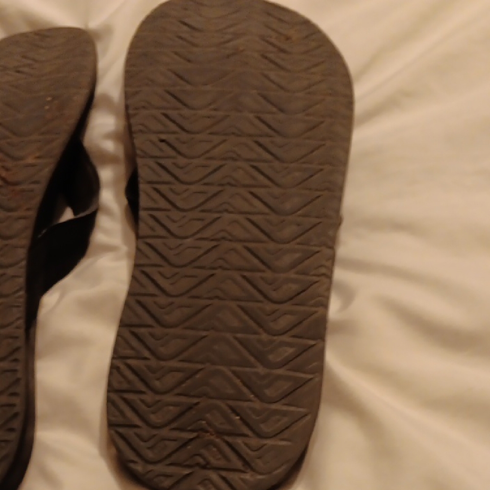 Reef Black Flip-Flops - Picture 4 of 8
